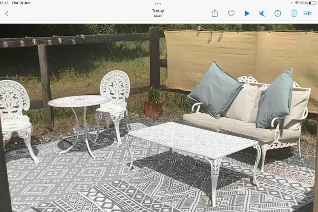 Self Catering Apartment, Jurassic Coast/Dorset Уеърхам Екстериор снимка